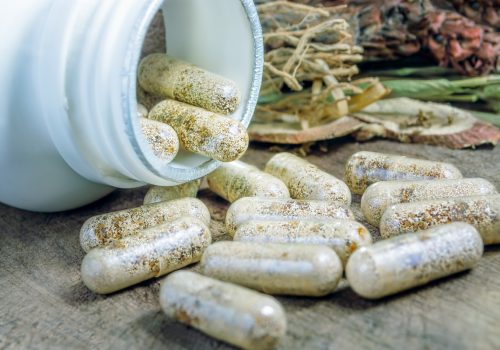 Alternative traditional chinese herbal medicine on capsule